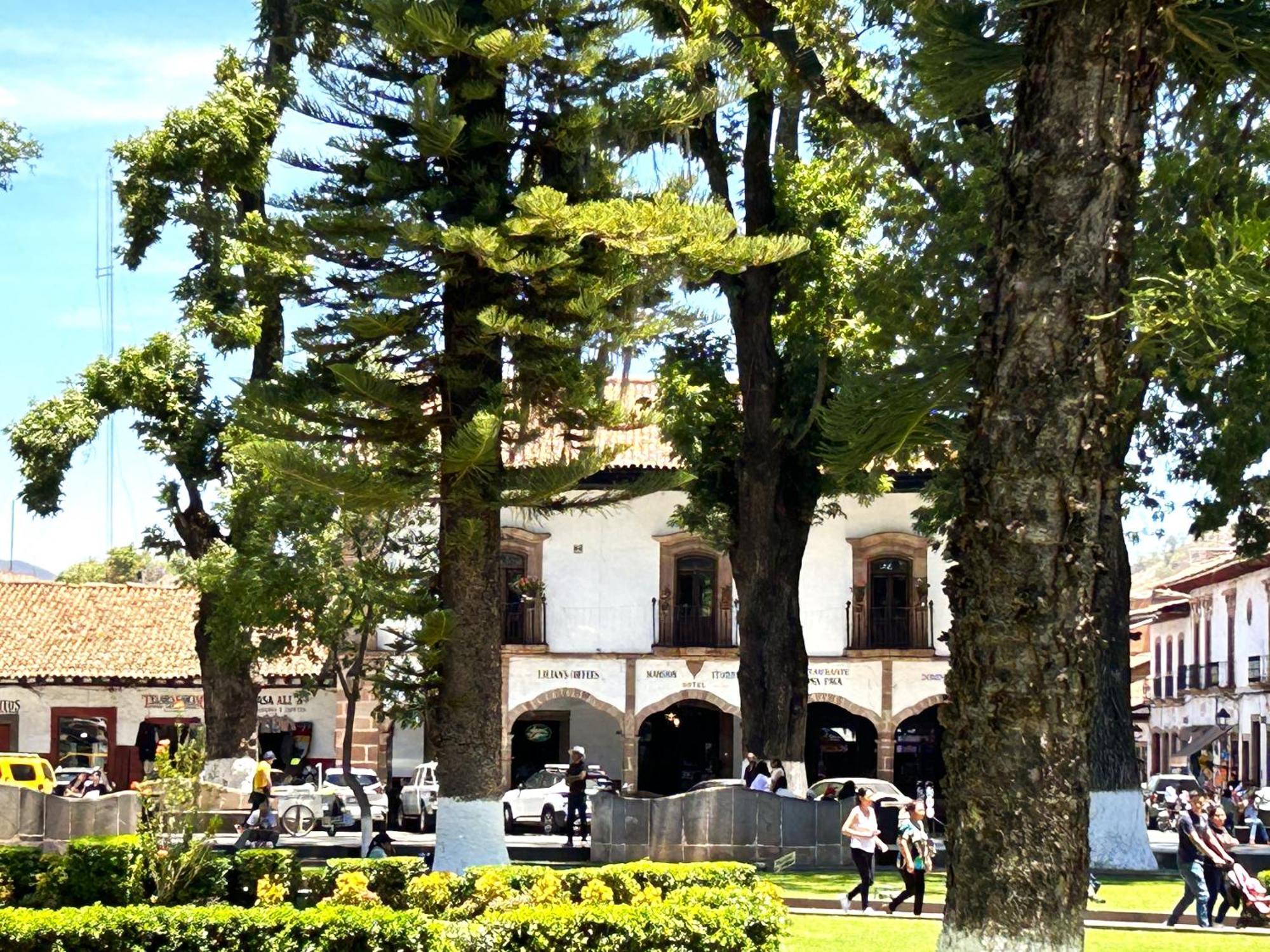 Hotel Mansion Iturbe Pátzcuaro Exteriér fotografie